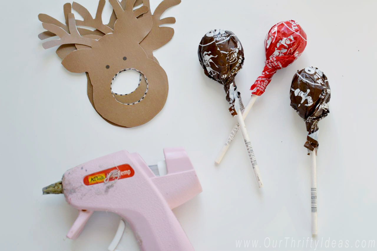 Reindeer Suckers Free Printable - Kids Gift - Our Thrifty Ideas throughout Free Printable Reindeer Lollipop Template